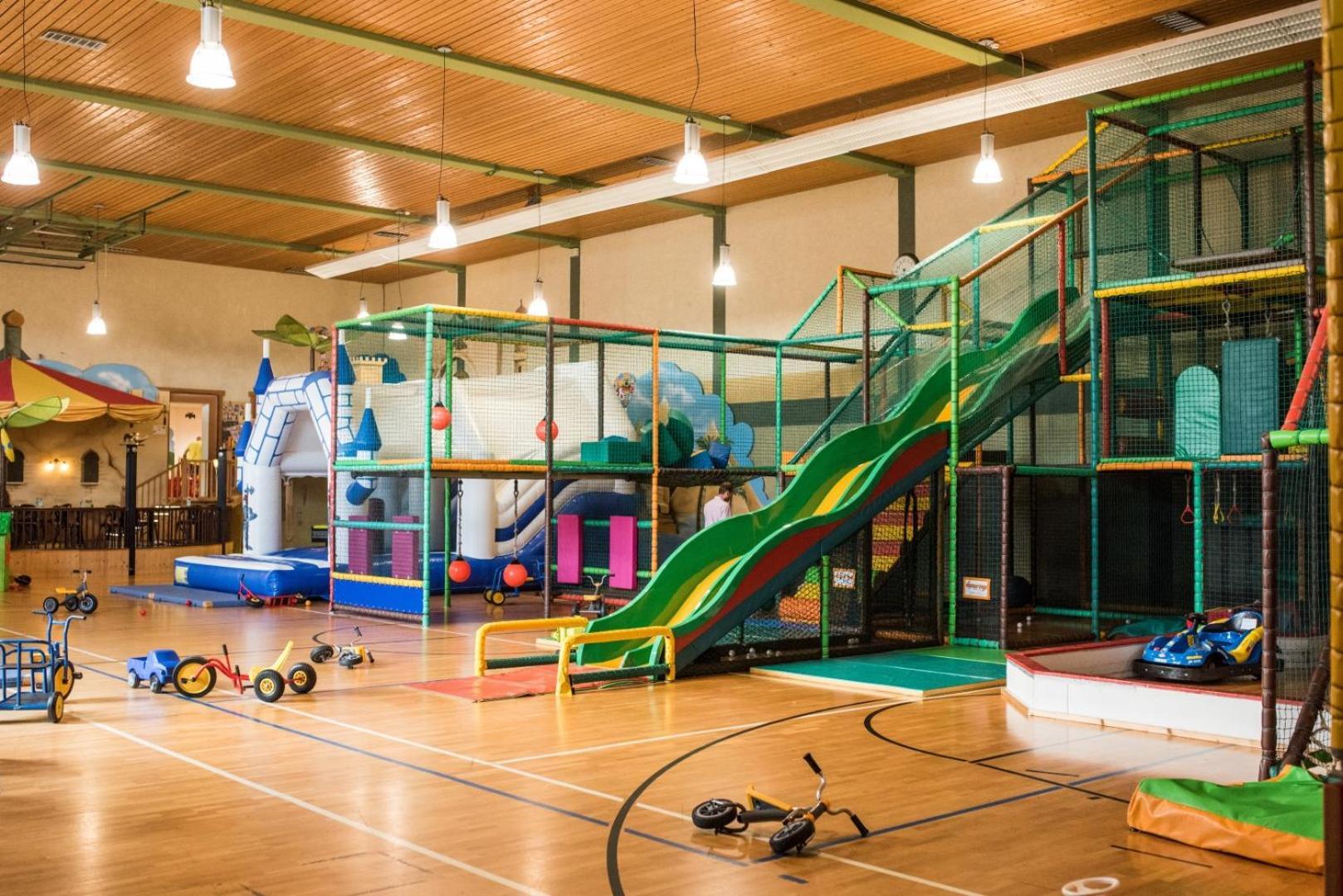 Hotel Pergola Im Goebels Hotel Rodenberg ローテンブルク・アン・デア・フルダ エクステリア 写真