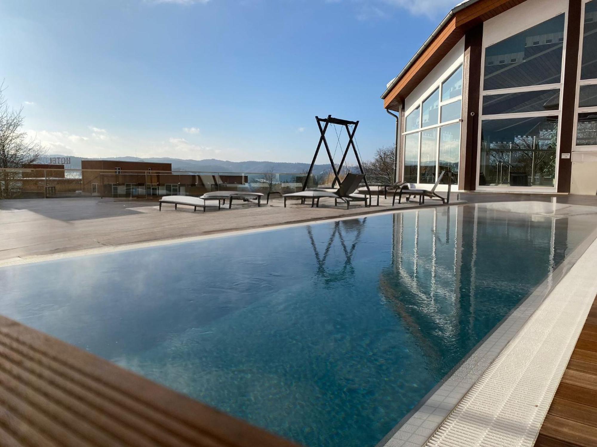 Hotel Pergola Im Goebels Hotel Rodenberg ローテンブルク・アン・デア・フルダ エクステリア 写真